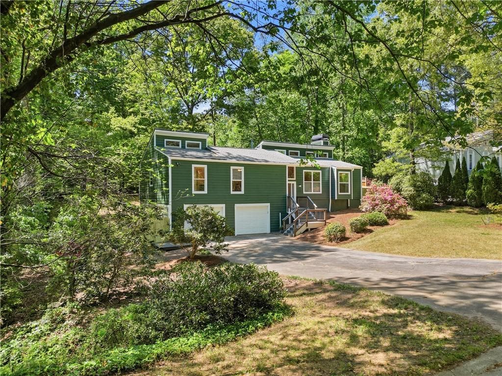 2530 Kingsley Drive, Marietta, GA 30062 — most recent listing photo
