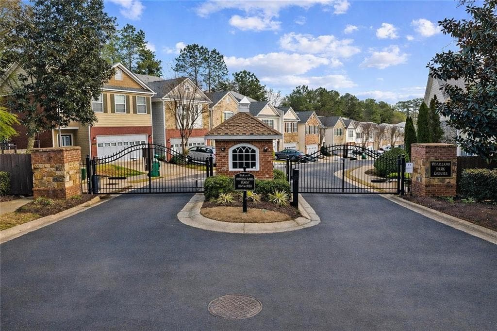 3 bedroom, 3 bathroom, 1,940 sq ft townhouse under contract at 546 Woodland Park Terrace, Lawrenceville, GA 30043