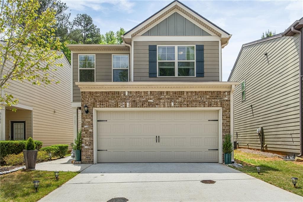 3131 Bonnes Dr, Lithonia, GA 30038 — most recent listing photo