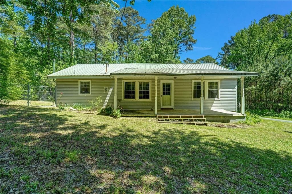2 bedroom, 1 bathroom, 1,152 sq ft single family residence sold at 111 Kasonawich Road, Rome, GA 30161