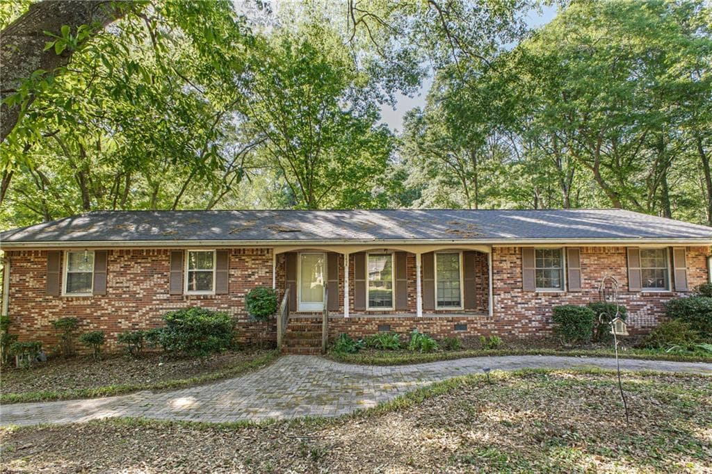 3 bedroom, 2 bathroom, 1,471 sq ft single family residence sold at 1438 Gardner Road, Conyers, GA 30012