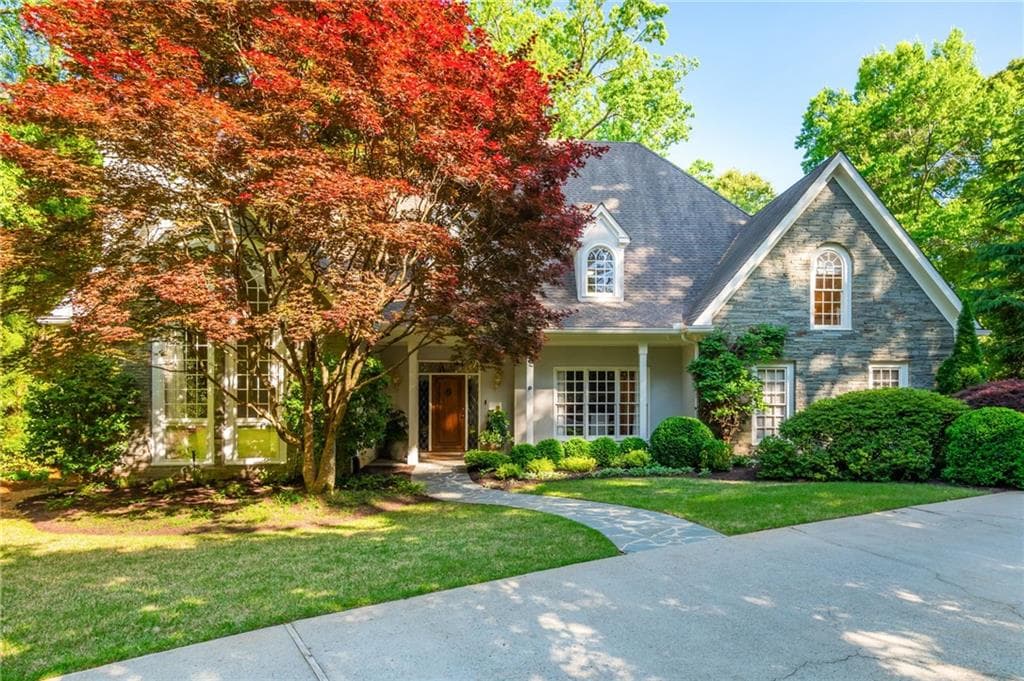 5 bedroom, 5 bathroom, 8,004 sq ft single family residence sold at 3 Powers Chase Circle, Atlanta, GA 30327