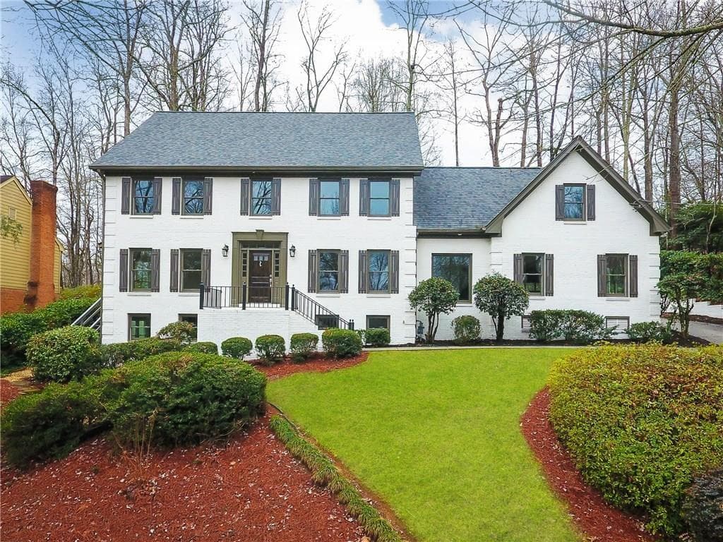 5 bedroom, 3 bathroom, 5,137 sq ft single family residence sold at 1565 Summerset Drive, Atlanta, GA 30338