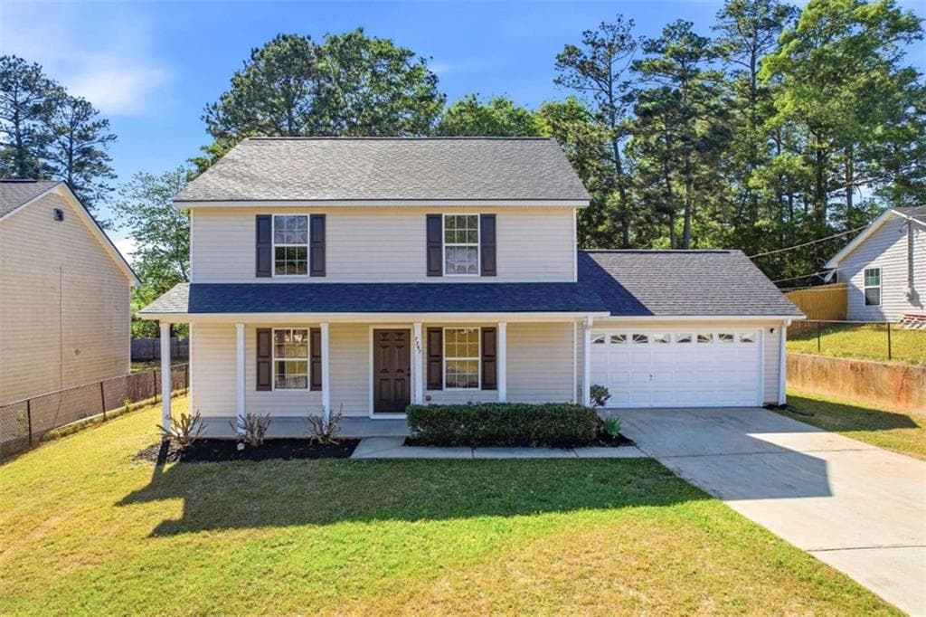 4 bedroom, 3 bathroom, 1,800 sq ft single family residence sold at 7297 Tiderace Court, Chattahoochee Hills, GA 30268