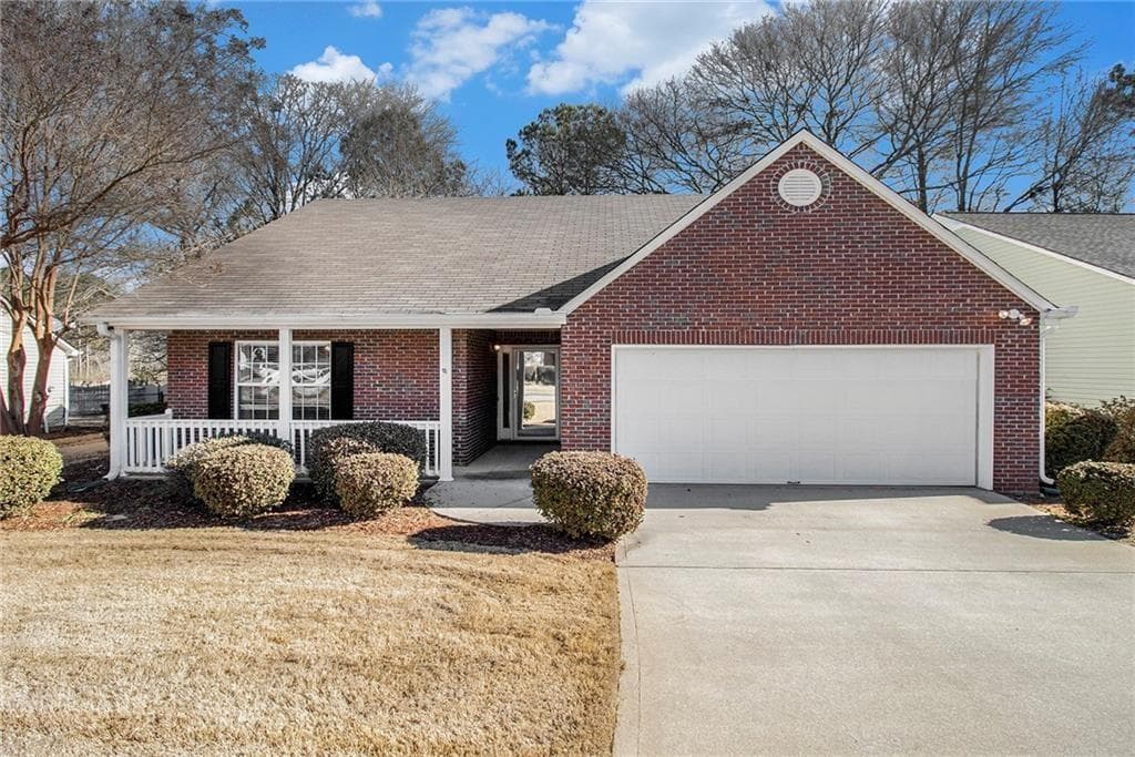 2 bedroom, 2 bathroom, 1,300 sq ft single family residence sold at 741 Jacoby Drive, Loganville, GA 30052