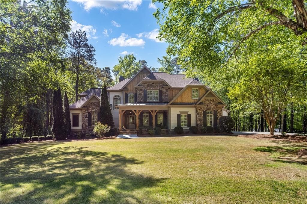 6 bedroom, 5 bathroom, 5,802 sq ft single family residence sold at 5321 Hill Road, Acworth, GA 30101
