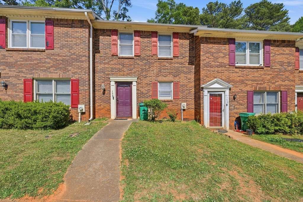 2 bedroom, 3 bathroom, 1,178 sq ft townhouse sold at 168 Walter Way, Stone Mountain, GA 30083