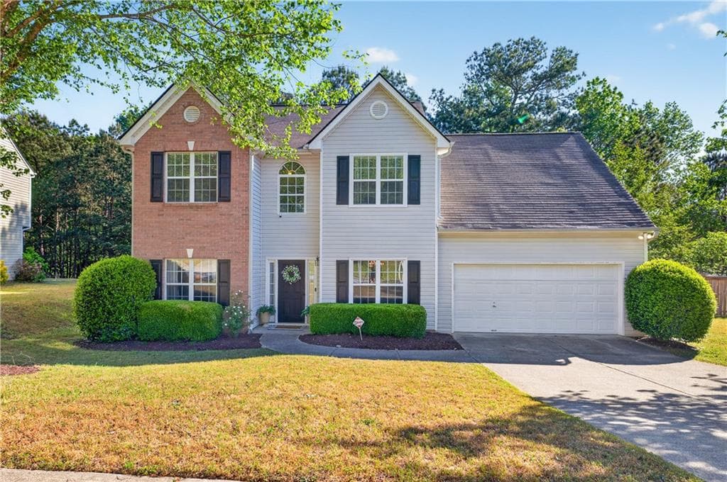 4 bedroom, 3 bathroom, 2,220 sq ft single family residence sold at 1529 Riesling Drive, Dacula, GA 30019