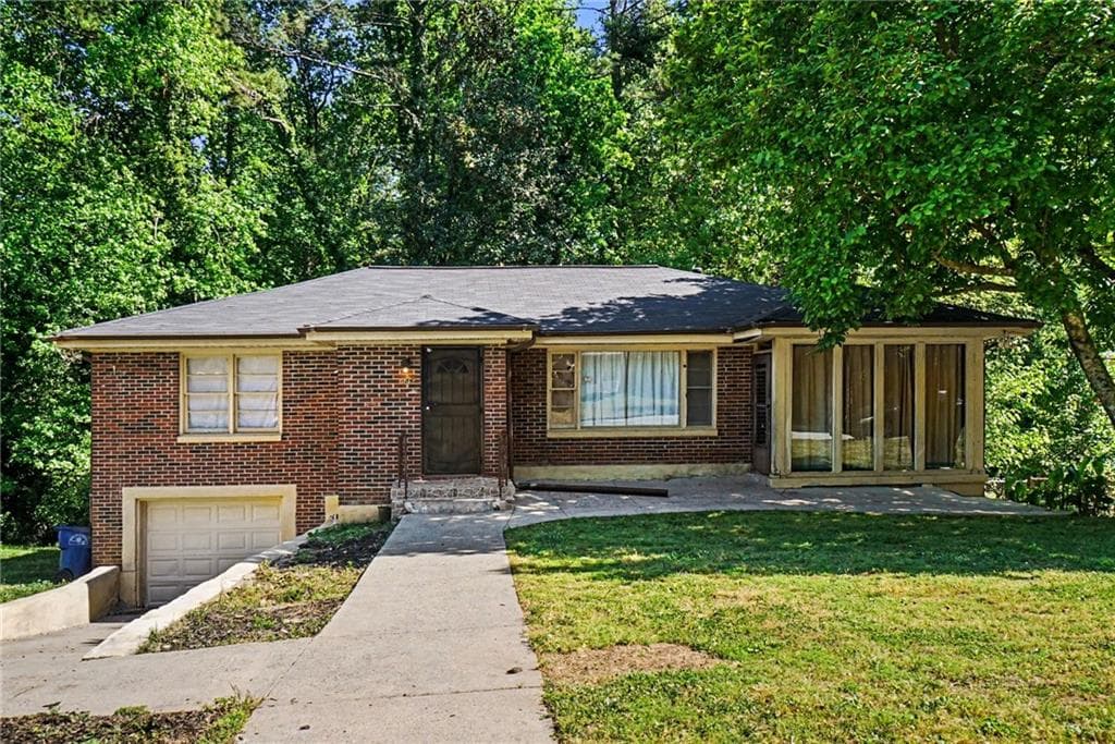 3 bedroom, 3 bathroom, 1,432 sq ft single family residence for sale at 1629 Detroit Avenue, Atlanta, GA 30314