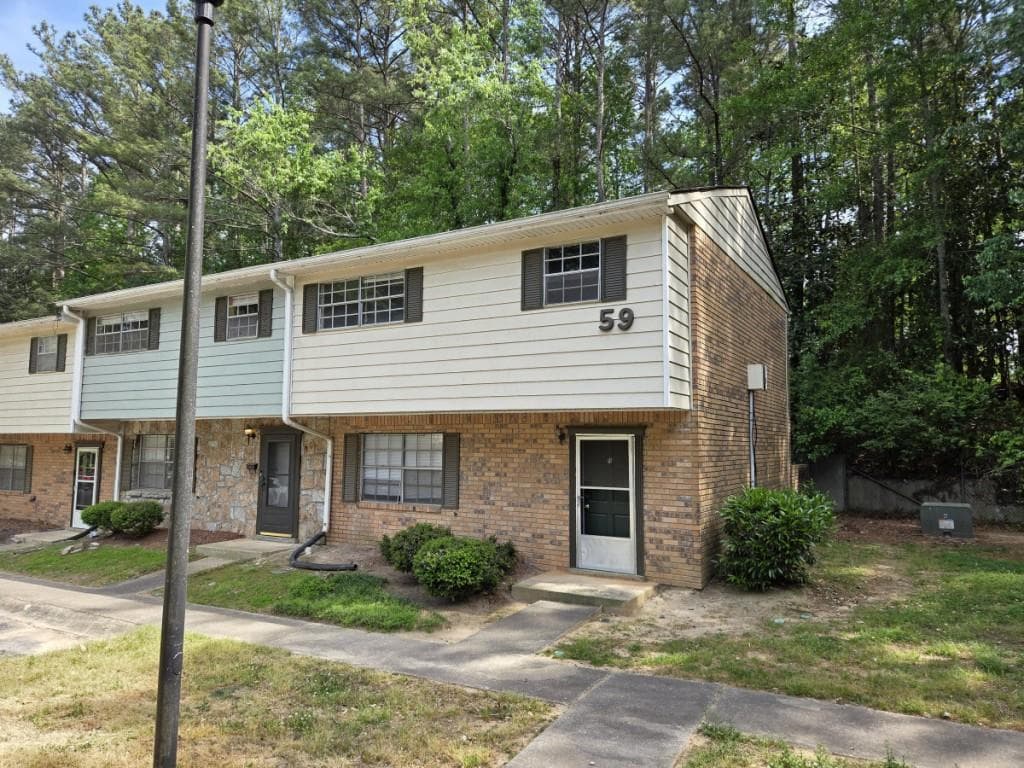 3 bedroom, 3 bathroom, 1,340 sq ft townhouse sold at 4701 Flat Shoals Road 59H, Union City, GA 30291