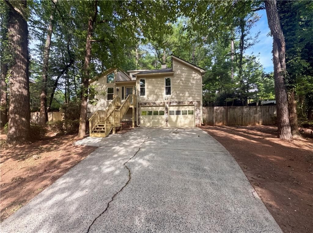 3 bedroom, 3 bathroom, 2,387 sq ft single family residence for sale at 3143 Chase Court, Marietta, GA 30008