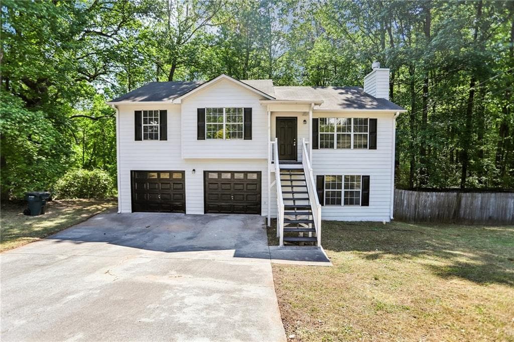 5 bedroom, 3 bathroom, 1,799 sq ft single family residence sold at 43 Gina Court, Hiram, GA 30141