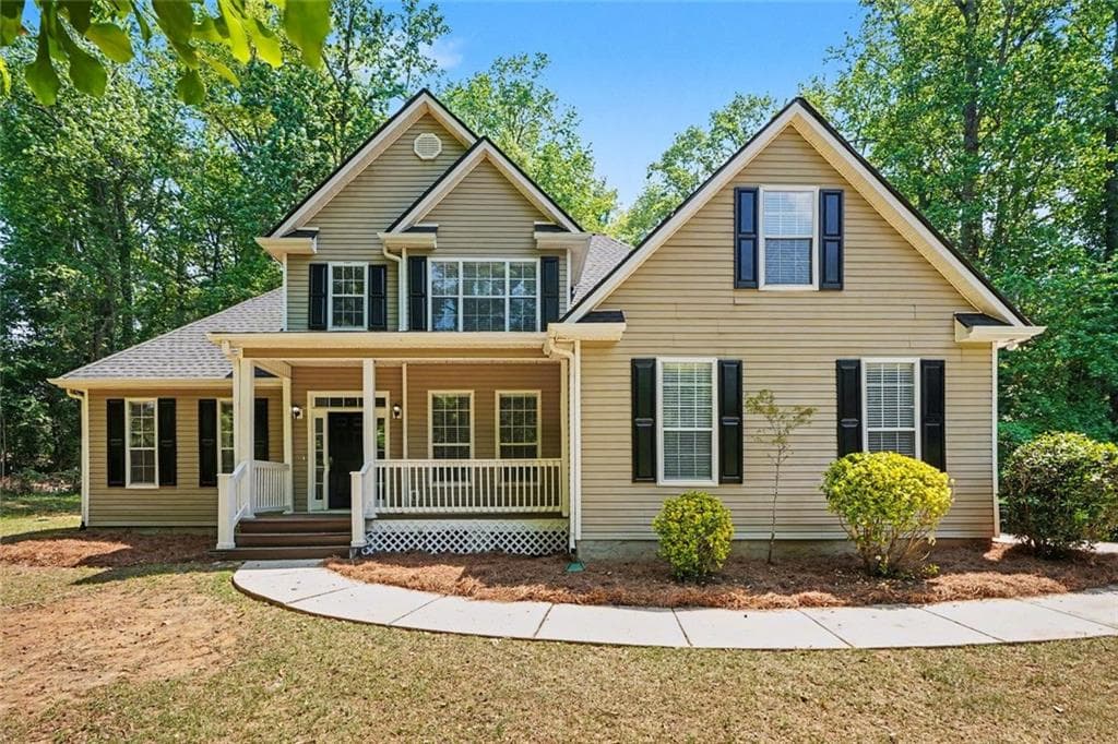 4 bedroom, 3 bathroom, 2,867 sq ft single family residence sold at 110 Mosby Creek Drive, Hampton, GA 30228