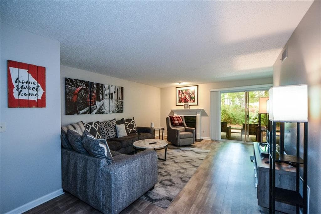 2 bedroom, 2 bathroom, 1,384 sq ft condominium sold at 3057 Westwood Way, Alpharetta, GA 30004
