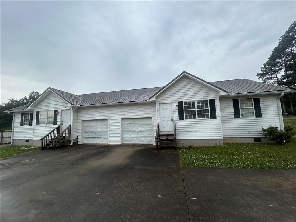 duplex sold at 232 Henderson Bend Road, Calhoun, GA 30701