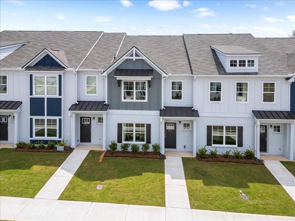 3 bedroom, 3 bathroom, 1,685 sq ft townhouse sold at 2716 Sandy Road, Conyers, GA 30013
