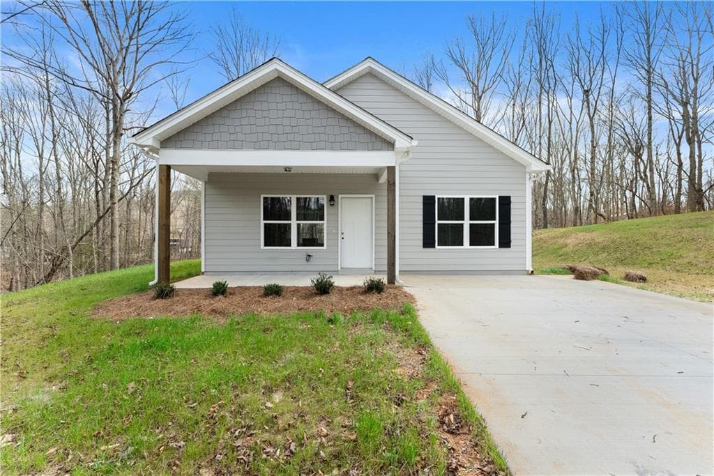 97 Hawks Ridge Ct, Cleveland, GA 30528 — most recent listing photo