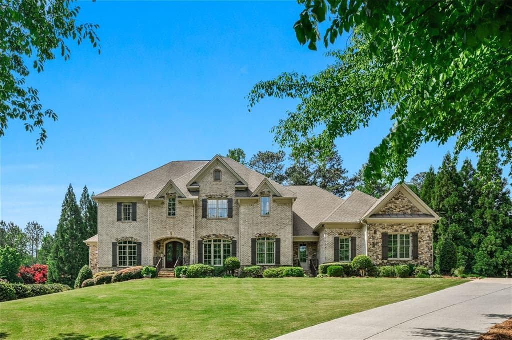 6 bedroom, 8 bathroom, 9,052 sq ft single family residence sold at 3117 Shumard Way, Marietta, GA 30064