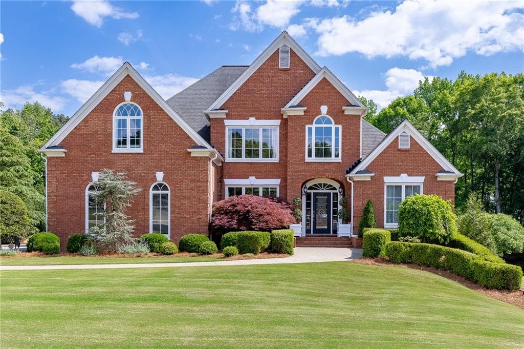 4 bedroom, 4 bathroom, 3,548 sq ft single family residence sold at 2519 Ivy Plantation Drive, Buford, GA 30519