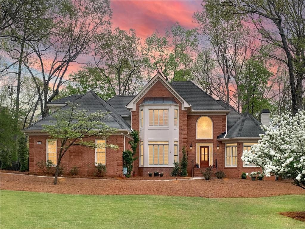 4 bedroom, 4 bathroom, 7,288 sq ft single family residence sold at 210 Wicklawn Way, Roswell, GA 30076