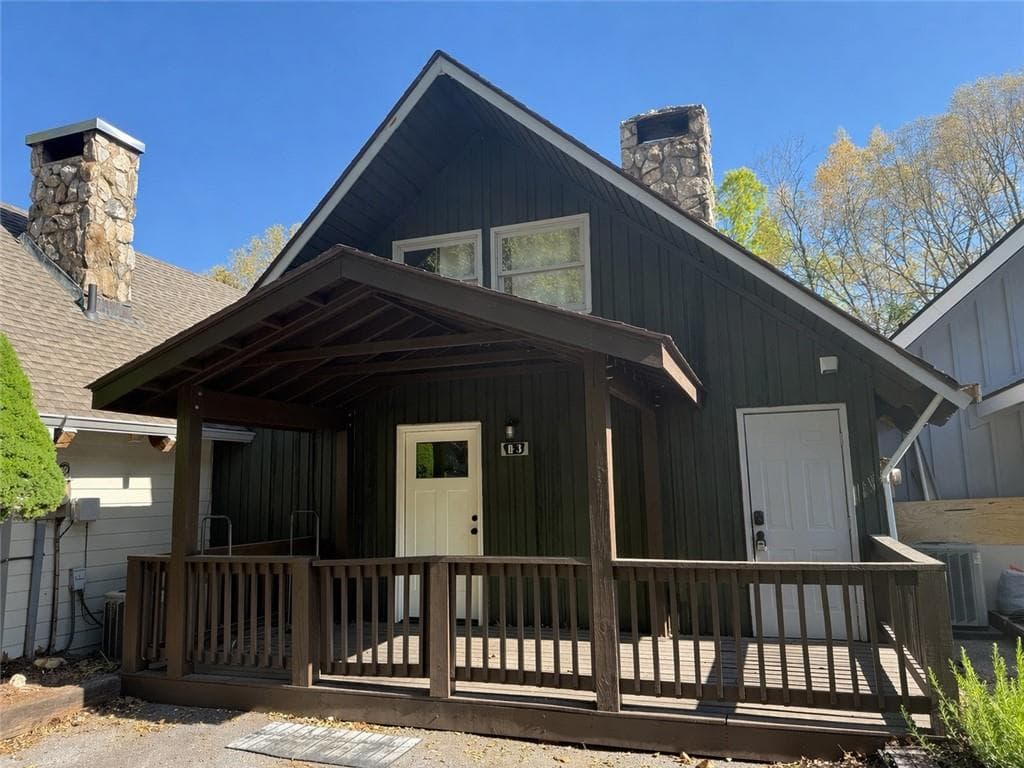 3 bedroom, 3 bathroom, 1,440 sq ft townhouse sold at 3 Berkshire Lane D3, Sky Valley, GA 30537