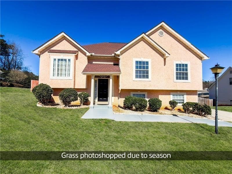5 bedroom, 3 bathroom, 2,321 sq ft single family residence sold at 2950 Mandy Court, Jonesboro, GA 30236