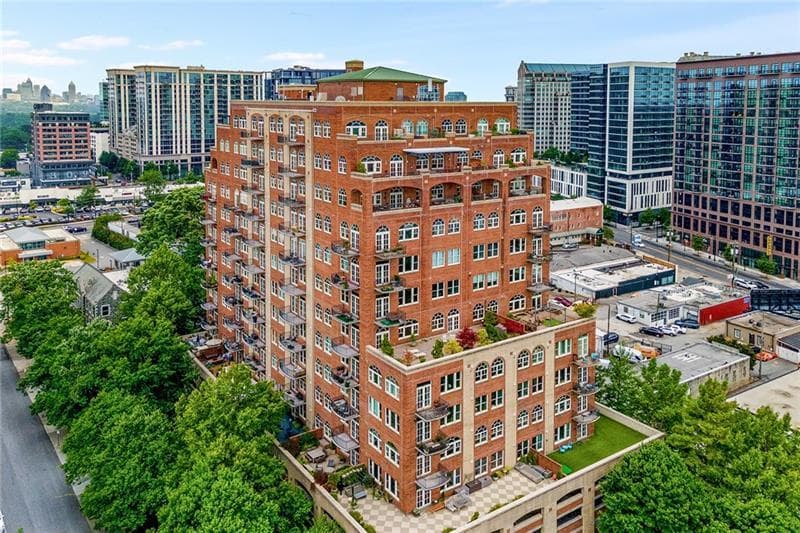 2 bedroom, 2 bathroom, 1,291 sq ft condominium sold at 3180 Mathieson Drive 709, Atlanta, GA 30305