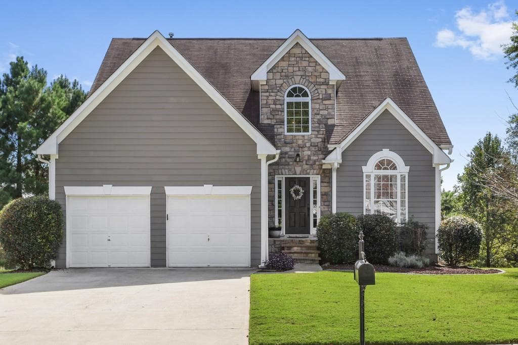 4 bedroom, 2,887 sq ft single family residence sold at 405 Avery Court, Canton, GA 30115