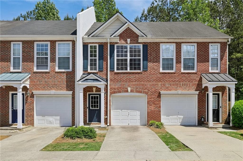 2 bedroom, 2 bathroom, 1,312 sq ft townhouse sold at 3286 Mill Springs Circle, Buford, GA 30519