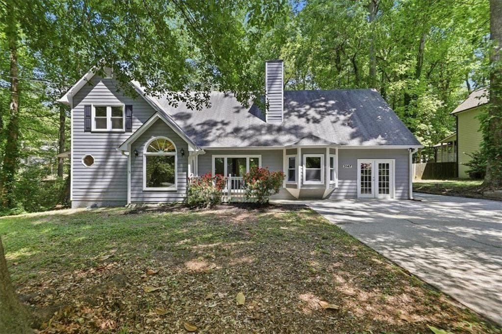 4 bedroom, 3 bathroom, 2,732 sq ft single family residence sold at 3147 Oak Leaf Court, Marietta, GA 30064