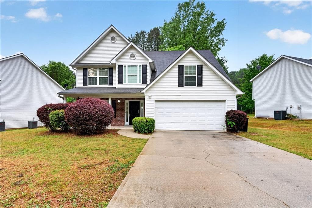 3 bedroom, 3 bathroom, 2,036 sq ft single family residence sold at 4035 Waters End Lane, Snellville, GA 30039
