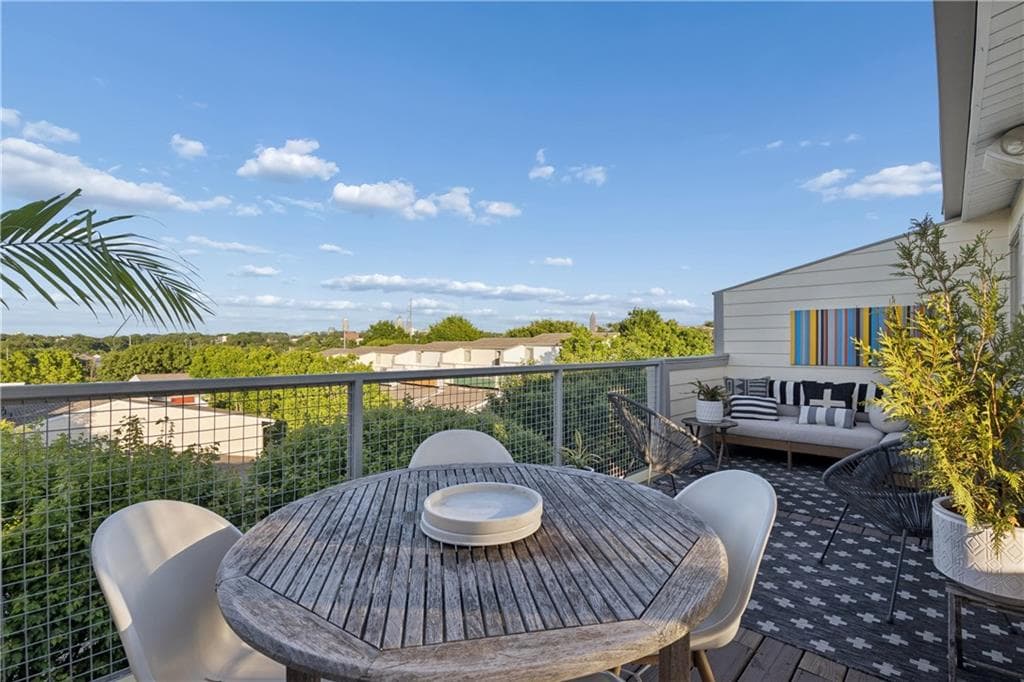 1260 Van Allen Mews, Atlanta, GA 30318 — most recent listing photo