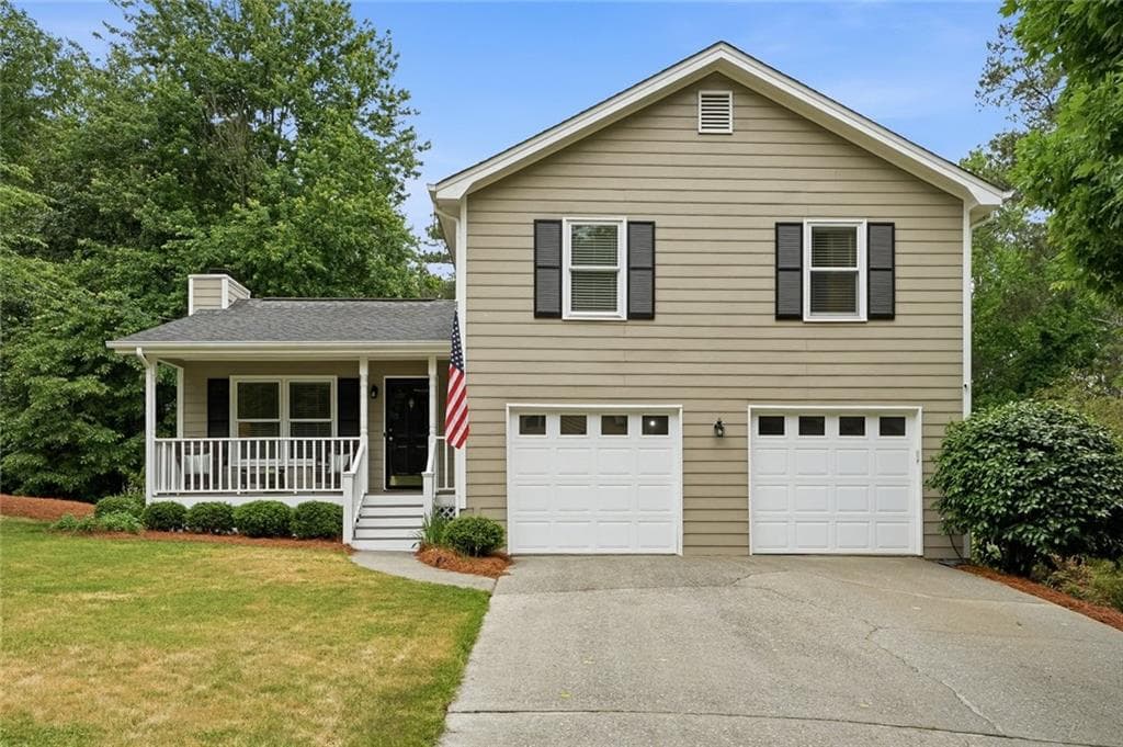 3 bedroom, 2 bathroom, 1,488 sq ft single family residence sold at 3341 Birchwood Trail, Snellville, GA 30078