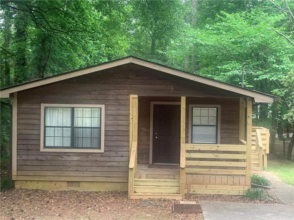4429 Amy Road, Snellville, GA 30039 — most recent listing photo