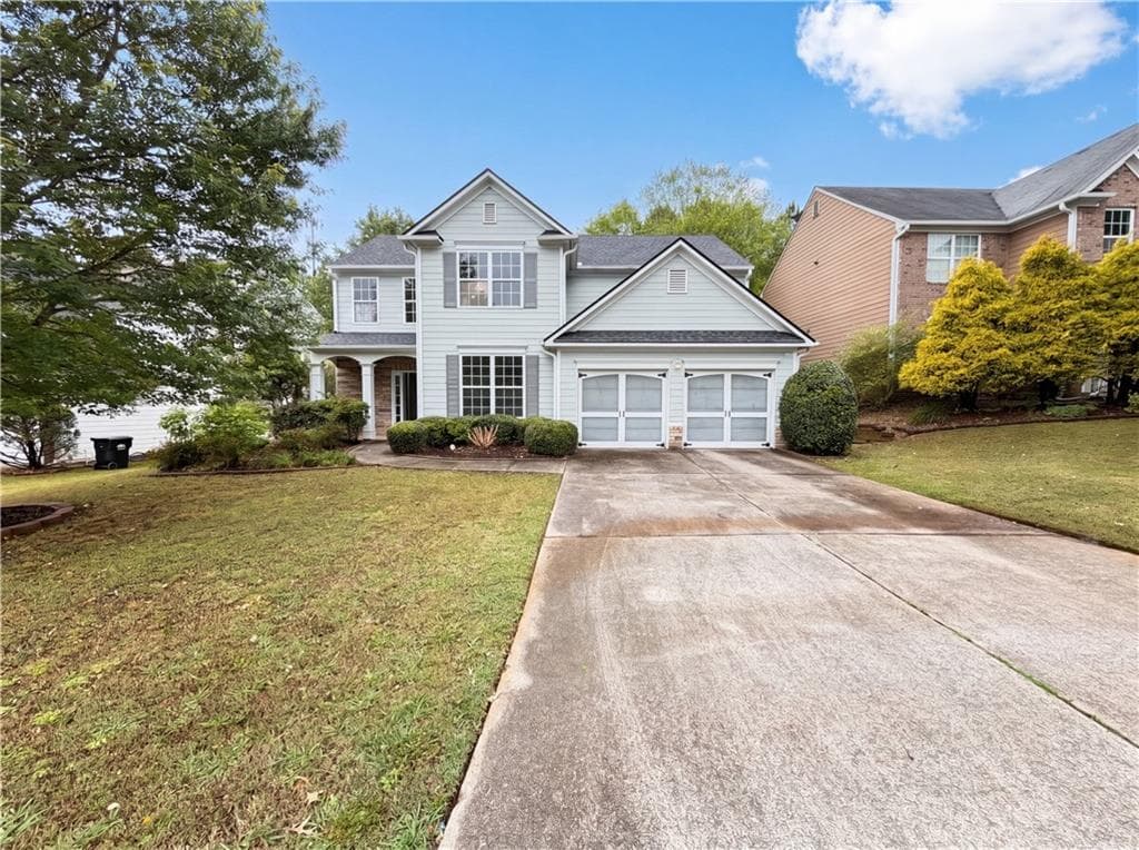 3 bedroom, 3 bathroom, 2,320 sq ft single family residence sold at 208 Autumn Trail, Acworth, GA 30102