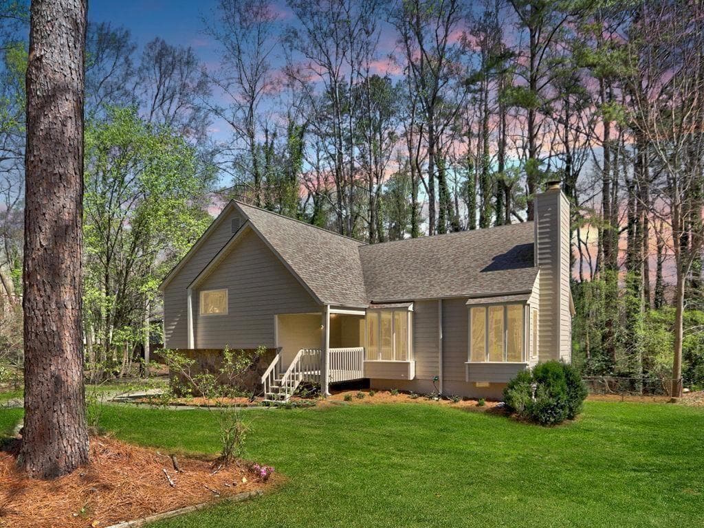 2731 Spencers Trace, Marietta, GA 30062 — most recent listing photo
