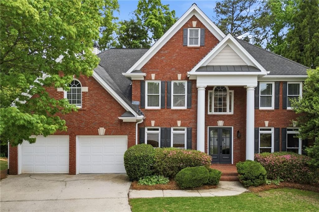 6 bedroom, 5 bathroom, 4,747 sq ft single family residence sold at 2704 Riderwood Place, Marietta, GA 30062