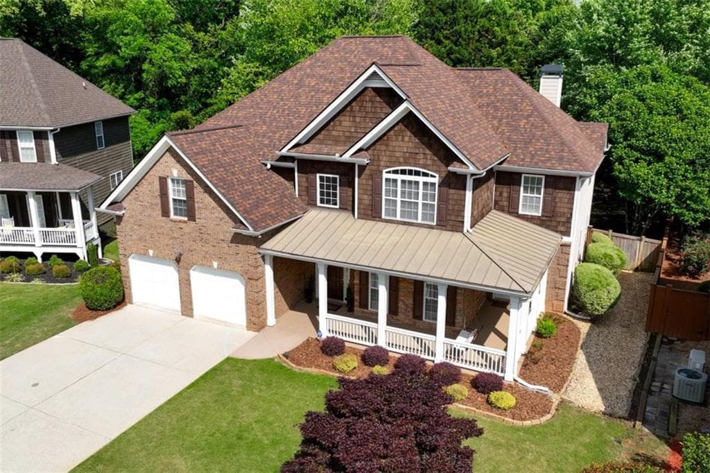 5 bedroom, 4 bathroom, 3,286 sq ft single family residence sold at 5621 Vinings Place Trail, Mableton, GA 30126