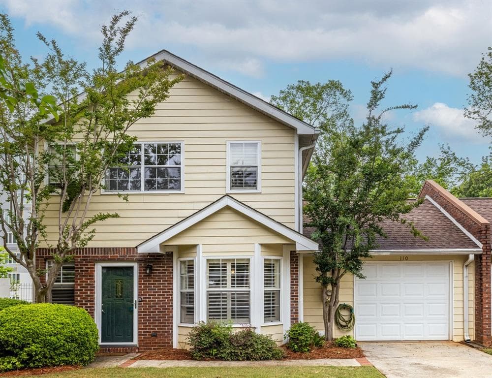 110 Fowler Court, Decatur, GA 30030 — most recent listing photo