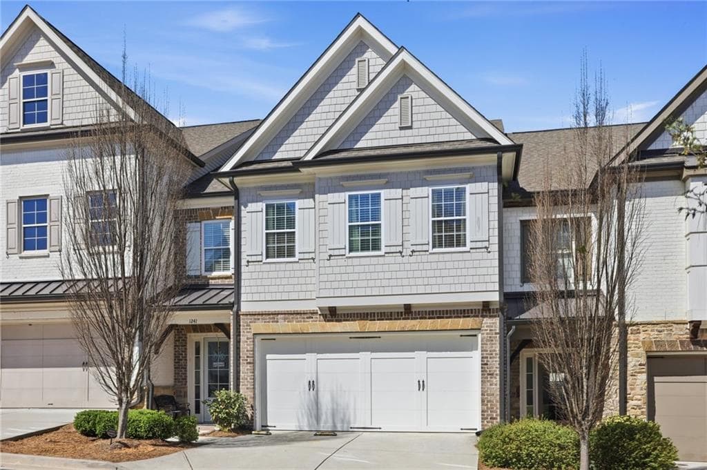3 bedroom, 3 bathroom, 2,837 sq ft townhouse for sale at 1241 Hightower Crossing, Marietta, GA 30060