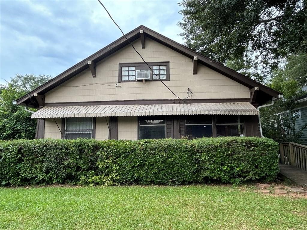 3 bedroom, 1 bathroom, 3,508 sq ft single family residence sold at 225 Winter Avenue, Atlanta, GA 30317