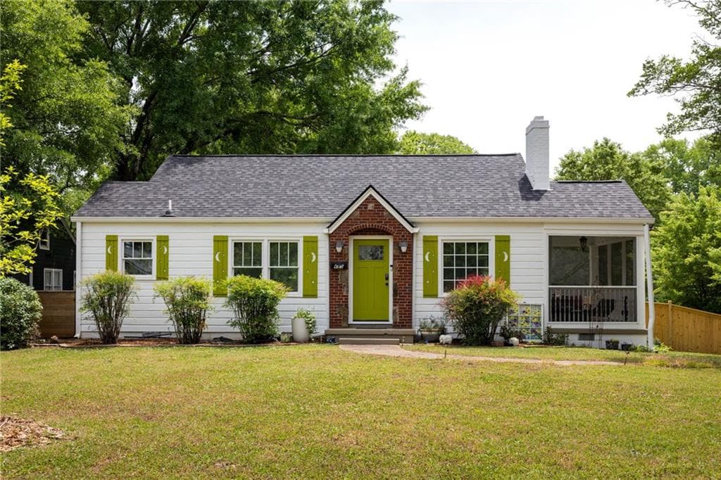 2 bedroom, 1 bathroom single family residence sold at 685 Glenwood Avenue, Atlanta, GA 30312