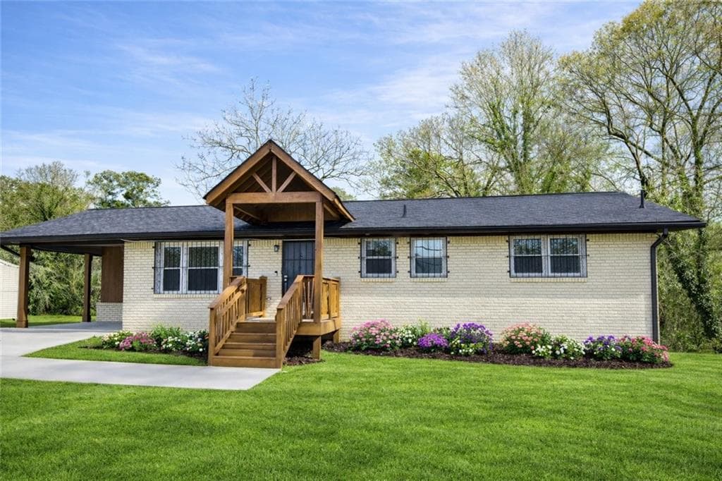 3 bedroom, 2 bathroom, 1,300 sq ft single family residence sold at 2000 Fairburn Road, Atlanta, GA 30331