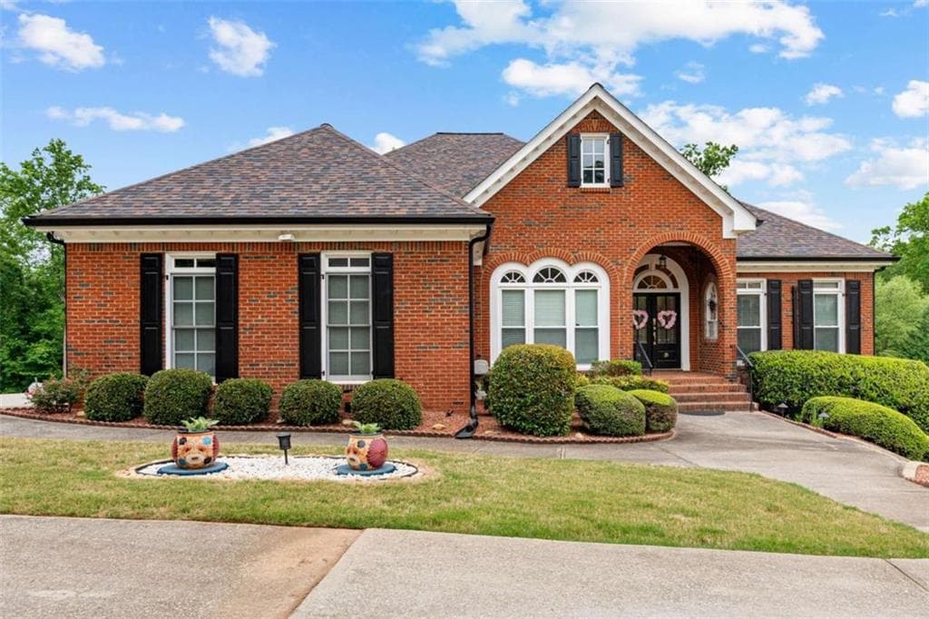 5 bedroom, 7 bathroom, 5,730 sq ft single family residence sold at 7881 Gable Drive, Douglasville, GA 30135