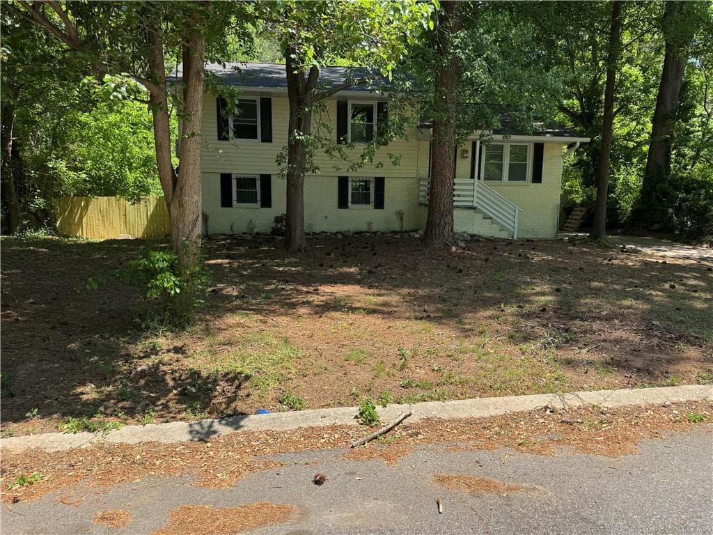 3 bedroom, 2 bathroom single family residence for rent at 6632 Stark Court Unit A (main), Riverdale, GA 30274 for $1,750 a month