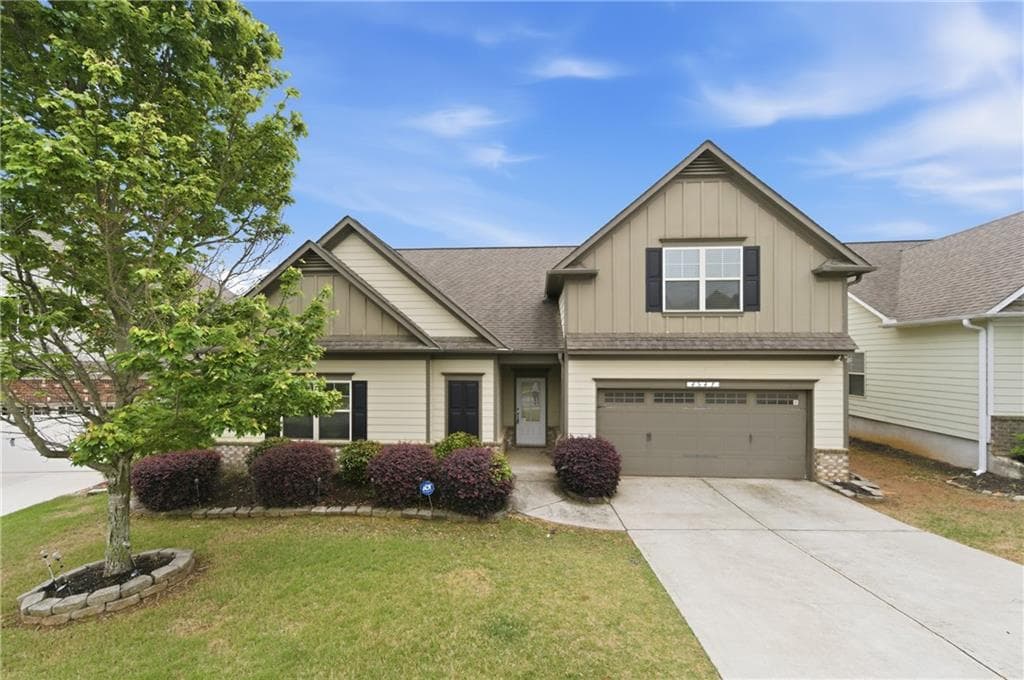 4 bedroom, 3 bathroom, 2,389 sq ft single family residence sold at 4547 Country Manor Walk, Gainesville, GA 30504