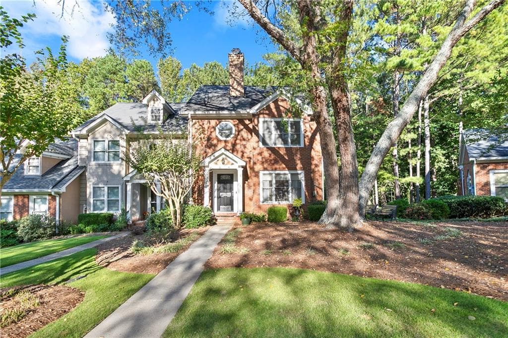 734 Olde Towne Lane, Marietta, GA 30068 — most recent listing photo