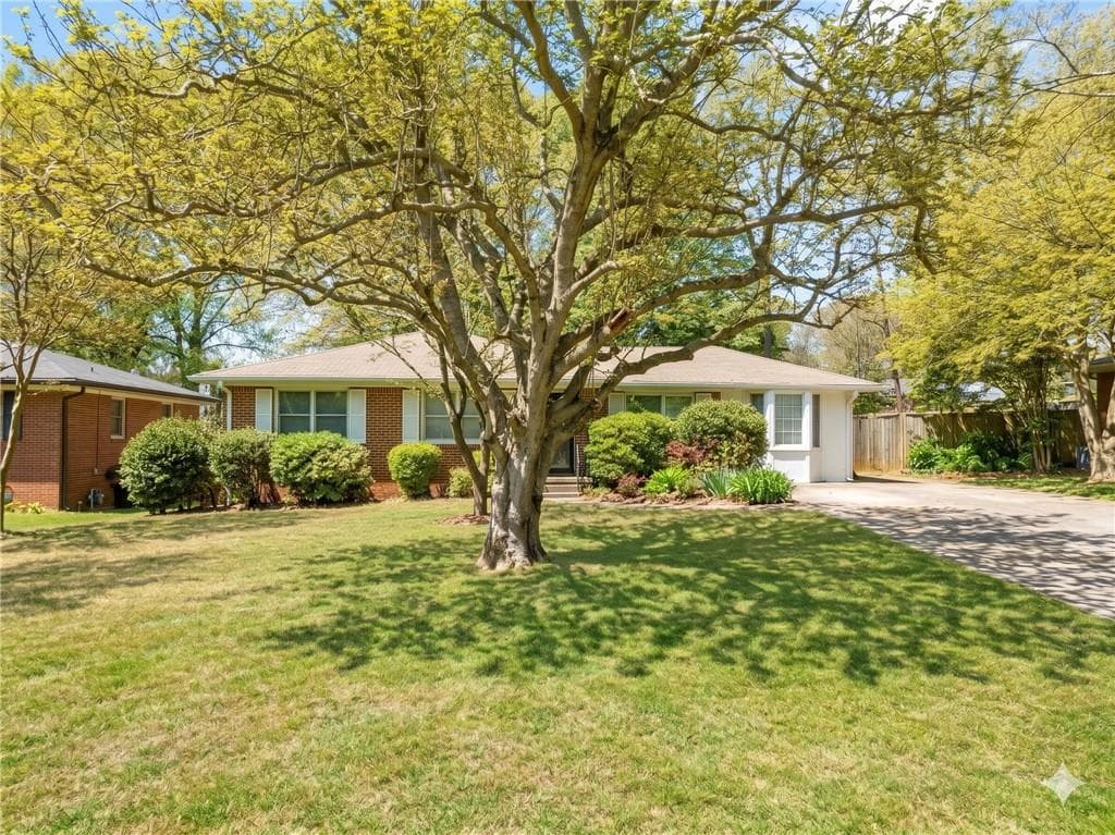 4 bedroom, 2 bathroom, 2,379 sq ft single family residence sold at 1414 Van Vleck Avenue, Atlanta, GA 30316