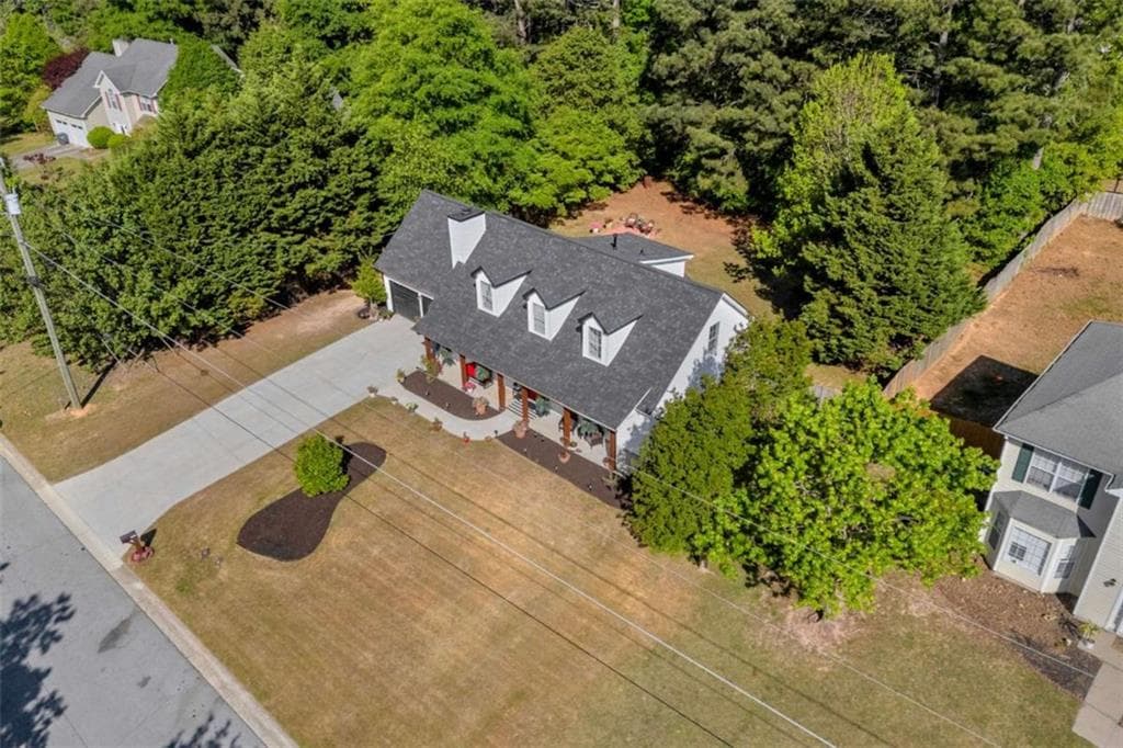 4 bedroom, 3 bathroom, 1,953 sq ft single family residence sold at 241 Fox Run, Loganville, GA 30052