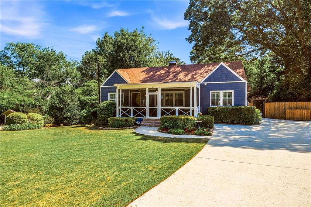 3 bedroom, 2 bathroom, 1,795 sq ft single family residence sold at 1000 Bouldercrest Drive, Atlanta, GA 30316